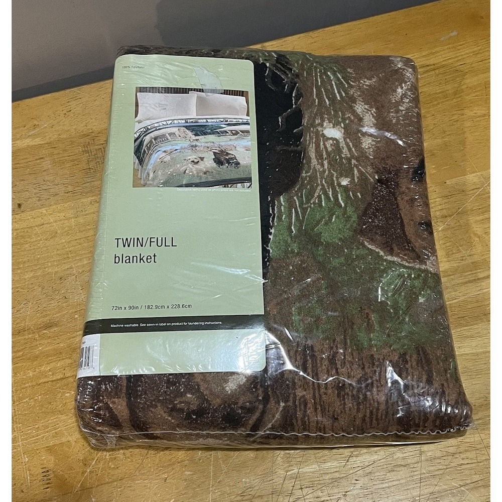 Vtg Owen Twin/Full 70"x90" Cabin Dogs Polyester‎ Blanket Walmart Chocolate Lab